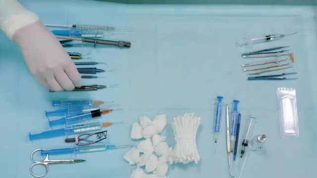 Ophtalmology Surgery Tools Within the Intervention