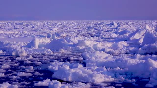 Drifting ice, Hokkaido, Japan