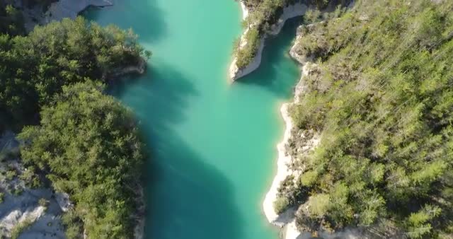 Bays of Lake Embalse de Mediano in Aragon county.
