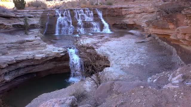 Walking on trail towards Toquerville Falls