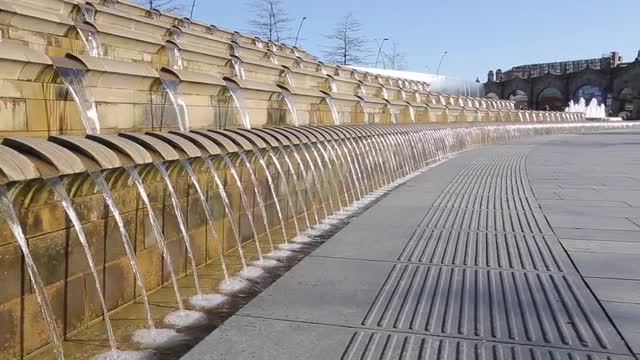 Steel Fountain feature near Train Station in City Centre, Sheffield, South Yorkshire, England, UK, E