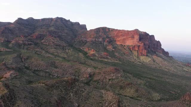 Superstition Mountains at sunrise, 4k retreat