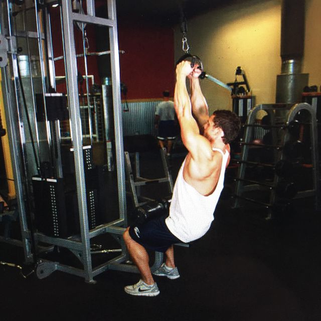 VBar Pulldowns by Jonathan S. Exercise Howto Skimble