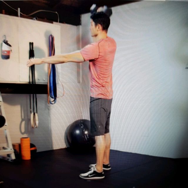 One Arm Push Jerk Exercise Howto Workout Trainer by Skimble