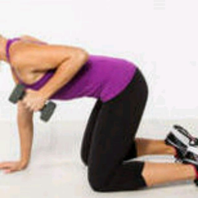 Kneeling Tricep Kickbacks by Sonia R. Exercise Howto Skimble