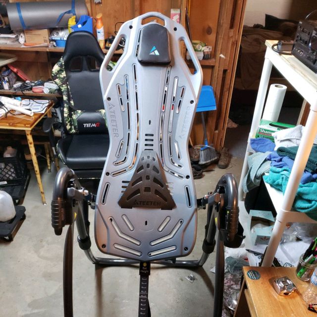 Teeter by Craig C. Exercise Howto Skimble Workout Trainer