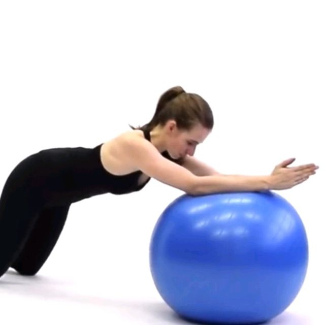 Ab rollouts 通过 Tanya P - 锻炼方法 - Skimble Workout Trainer