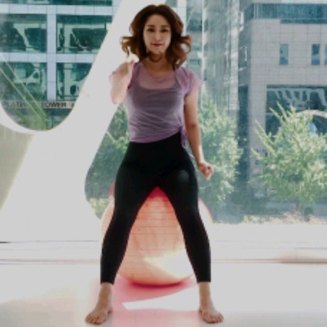 Variable Arm Jumps by Tanya P Exercise Howto Skimble