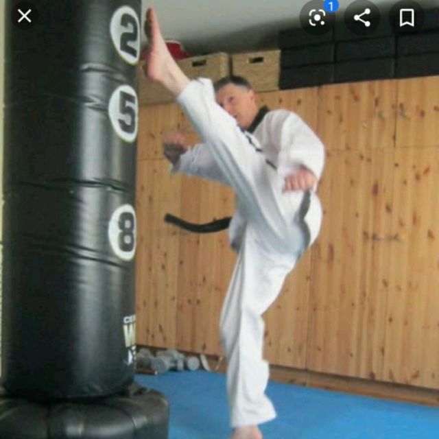 Axe Kick Left • Naeryeo Chagi by Bernadette Cordeau Exercise Howto