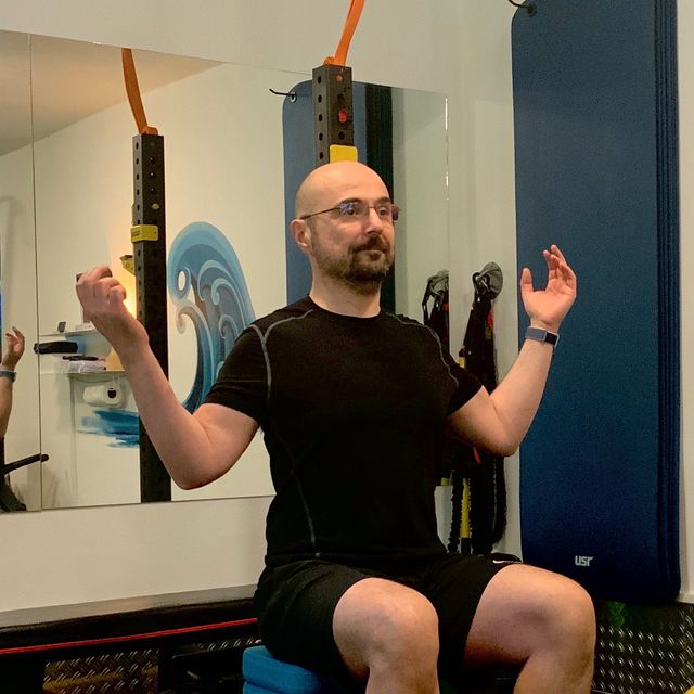 W Arms by Ömer Köseoğlu Exercise Howto Skimble