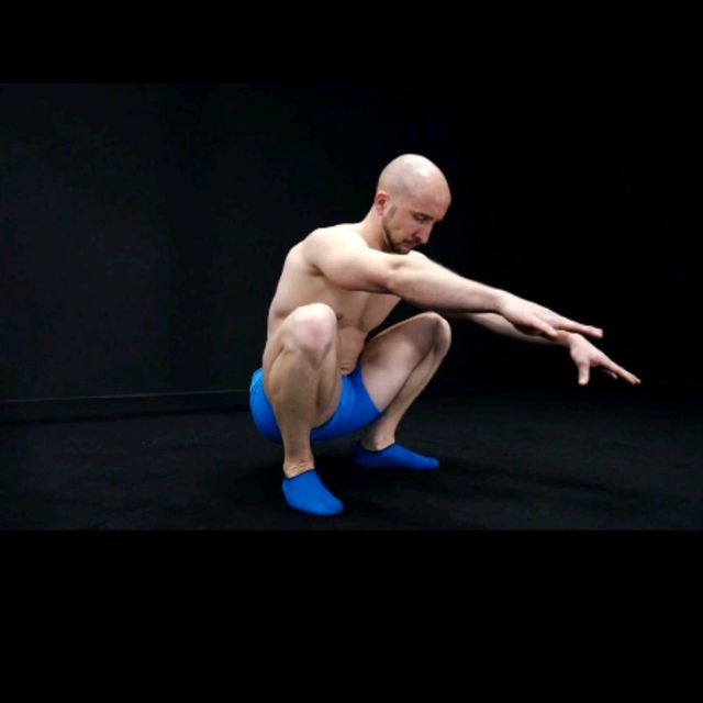 Figure 4 Squat Rotations by Alex π. - Exercise How-to - Skimble