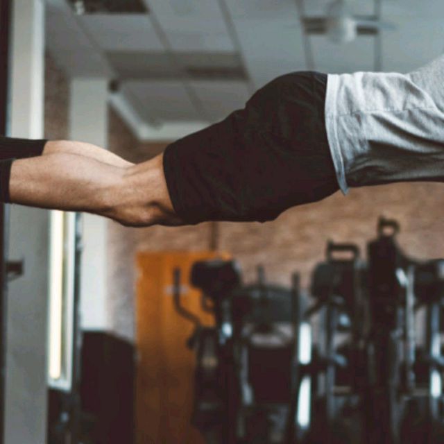 Jumping Push Ups by Markus Rotter Exercise Howto Skimble