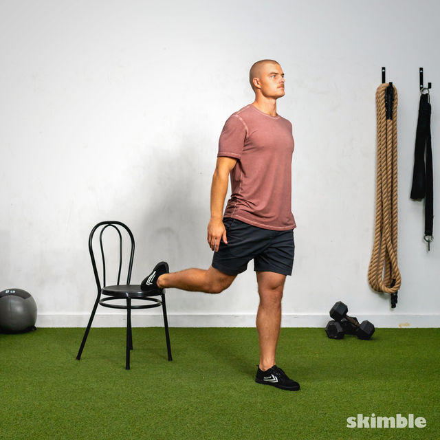 Bulgarian Split Squats 锻炼方法 Skimble Workout Trainer