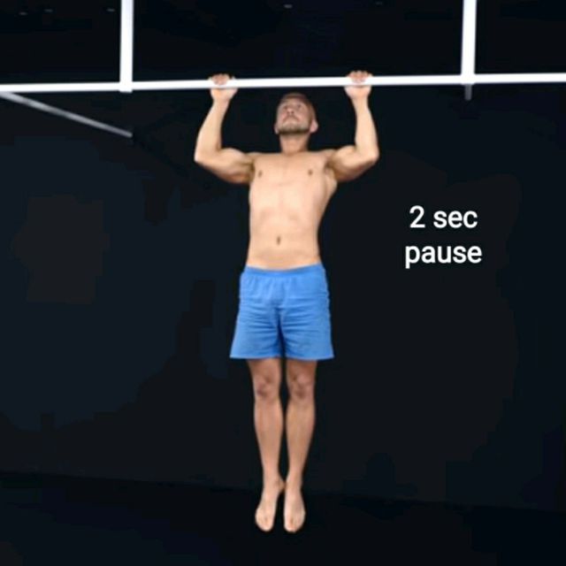 Paused Negatives Pull Ups by Nelia Rodríguez Exercise Howto Skimble