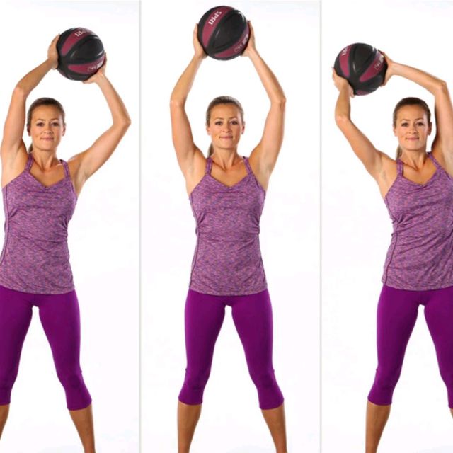 Med Ball Overhead Circles by 𝔻𝕖𝕤𝕖𝕣𝕥 𝔽𝕠𝕩🦊 🌟 Exercise Howto Skimble