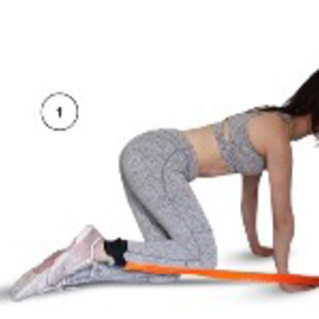 Left Donkey Kickback With Band by Cleo W. Exercise Howto Skimble