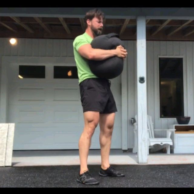 Sandbag Kang Squat by Francisco Perez Ejercicio Cómo hacerlo Skimble