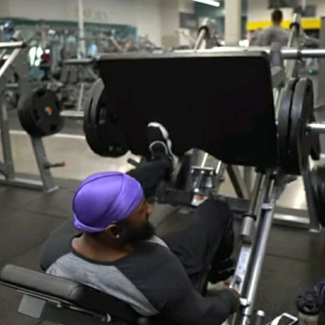 Single Leg Leg Press by Martel Berry Exercise Howto Skimble