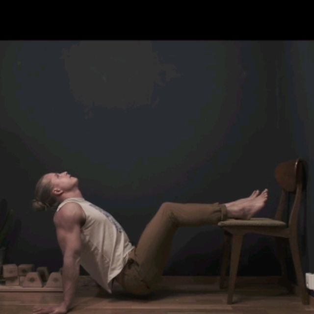 Elevated Reverse Table Top by Alex 🌊. - Exercise How-to - Skimble