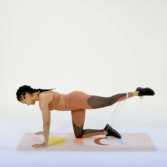 Mini Band Kick Backs 2 (L) by Ömer Köseoğlu - Exercise How-to - Skimble