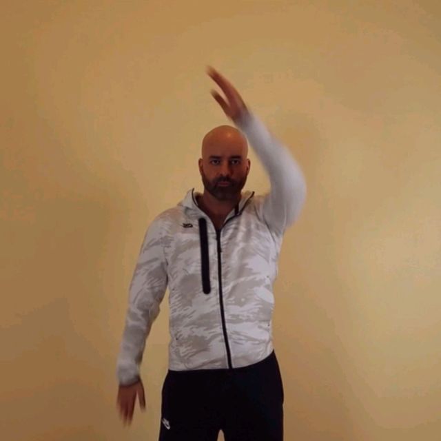 Vertical Arm Swing by Kirk W. Exercise Howto Skimble