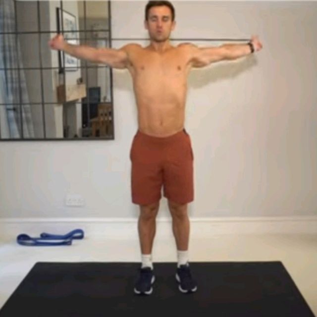 Bands Big Arm Circles Warm Up by Frank Roodenburg Exercise Howto