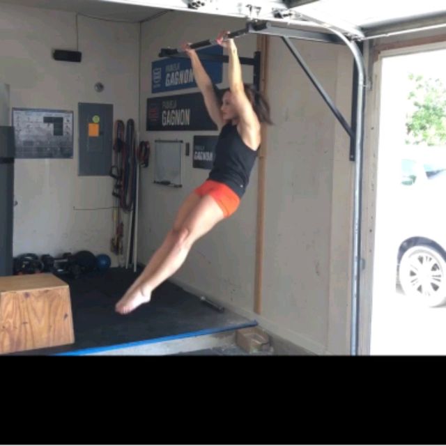 Kipping(Beat) Swing by Alex 🌊. Exercise Howto Skimble