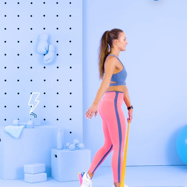 Kickstand SingleLeg Romanian Deadlift by Gabi Wolosik Exercise How