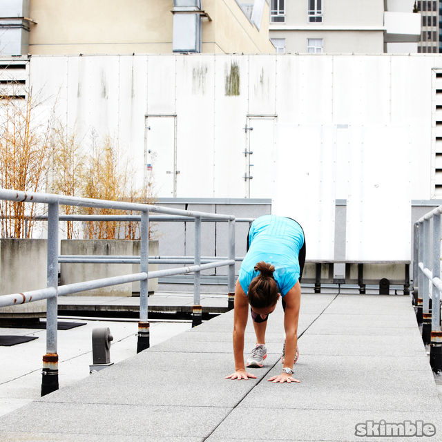 Walking Inchworms Exercise Howto Workout Trainer by Skimble