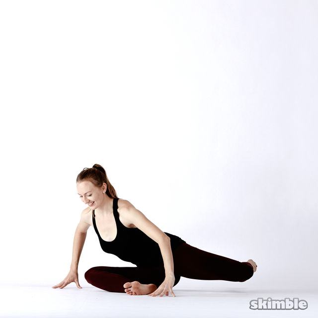 Pretzel Exercise Howto Workout Trainer by Skimble