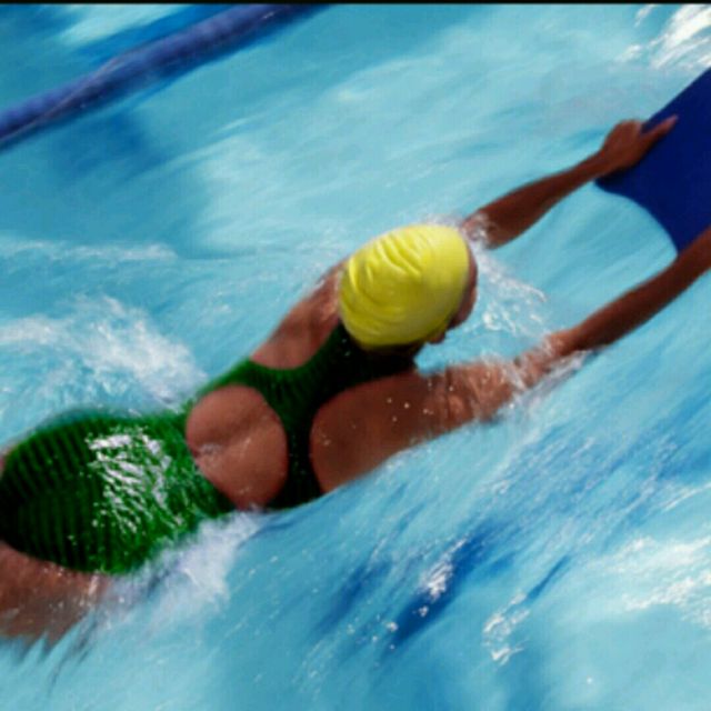 Kickboard Drills HS Free Intense Workout by 𝔻𝕖𝕤𝕖𝕣𝕥 𝔽𝕠𝕩🦊 🌟. Skimble