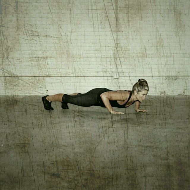 Blast Off Push Up by Sue Lady - Exercise How-to - Skimble