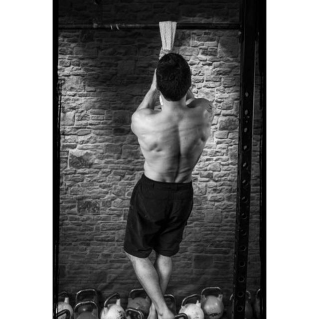 Single Towel Pullup by Sam Stitt Exercise Howto Skimble