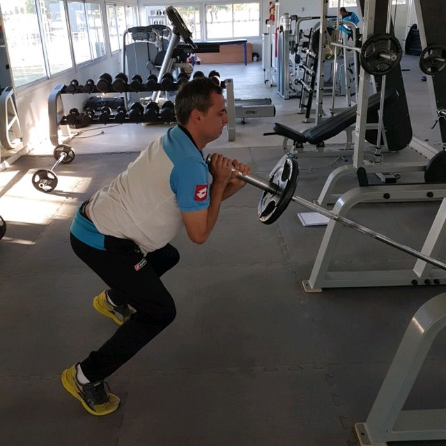 Push Explosivo c/barra 2 Piernas by Pela Aveldaño - Ejercicio Cómo ...