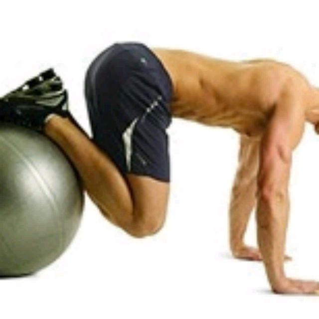 Swiss Ball JackKnife by Saeed H. Exercise Howto Skimble