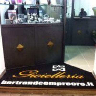 Bertrand Comprooro