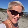 Sandra R.