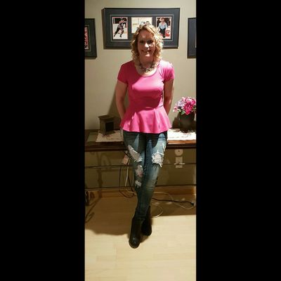 Dawna G.