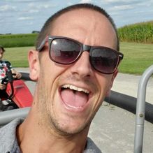 Aaron Richardson