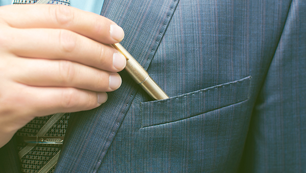 Earbuds, Smart Pens May Inhibit Cardiac Devices if Carried Too Close - Vimarsana News