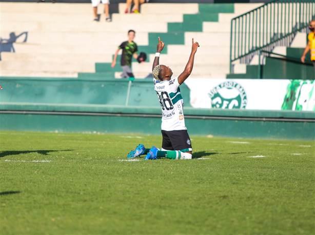 O Coritiba abriu o Estadual com vitória sobre o Cianorte. Foto Site Coritiba
