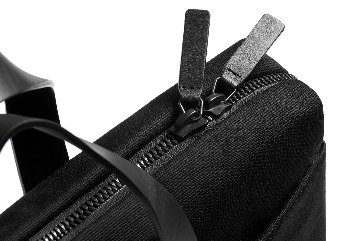 bellroy slim work tote