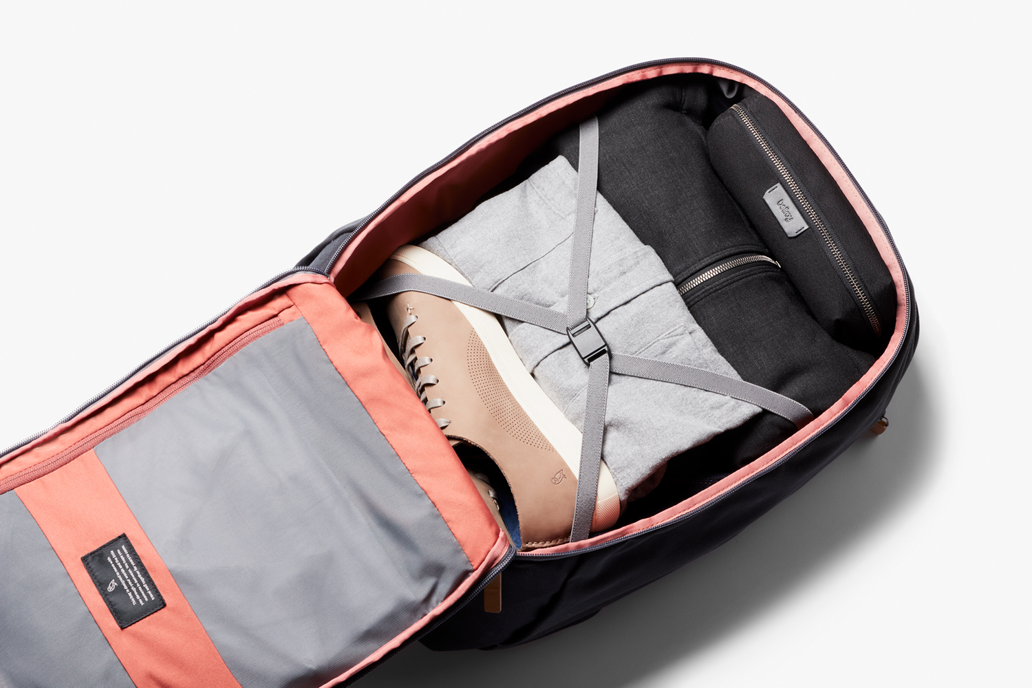 Transit Backpack Large laptop travel backpack Bellroy