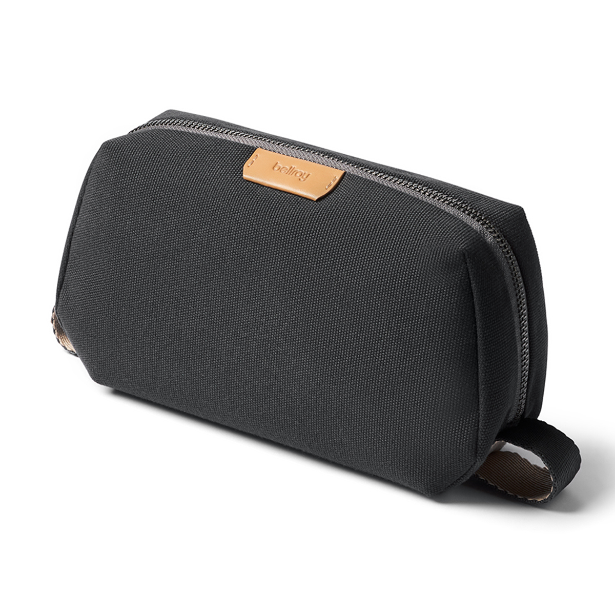 Dopp Kit Toiletry bag with easyclean lining and organization Bellroy
