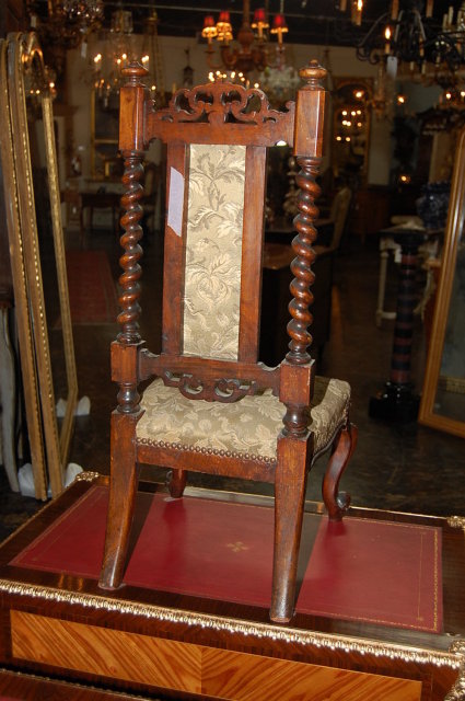 Victorian Walnut Child's Chair
