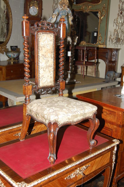 Victorian Walnut Child's Chair
