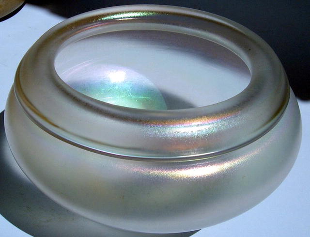 Steuben Verre de Soie vase with rolled edge Incredible