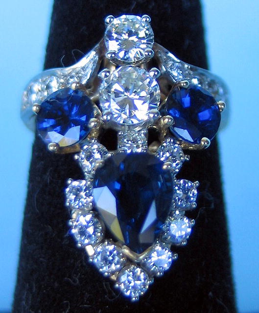 MERRIN 2.3 CARAT SAPPHIRE 1.2 CARAT DIAMOND 18K RING