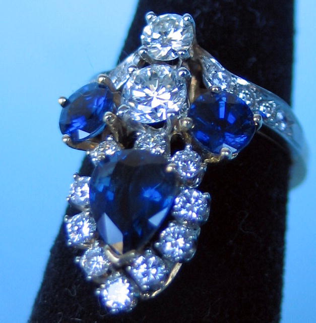 MERRIN 2.3 CARAT SAPPHIRE 1.2 CARAT DIAMOND 18K RING