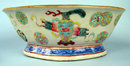 GOOD CHINESE TONGZHI MARK AND PERIOD FOOTED BOWL QING DYNASTY 1870S FAMILLE ROSE
